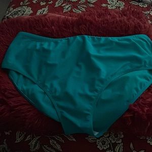 Swimsuit 18W good condition turquoise 2pc